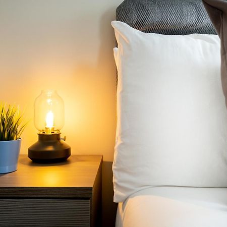 Pluxa Blue Sapphire Luxury Stay Free Parking Free Wifi - Walk Everywhere, Travel, Biz, Leisure Бирмингем Экстерьер фото